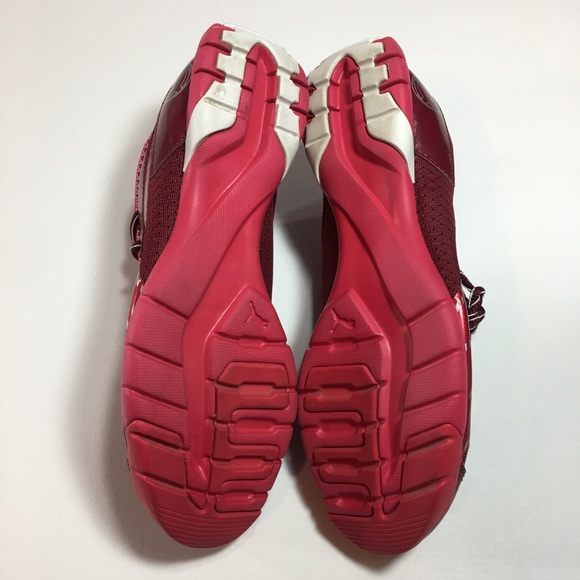 Puma Women’s Low Athletic/Running Shoes - Picture 7 of 7